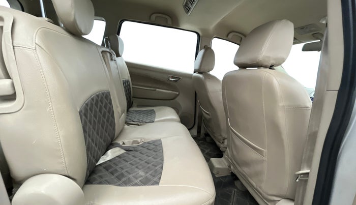 2015 Maruti Ertiga VXI, Petrol, Manual, 65,356 km, Right Side Rear Door Cabin