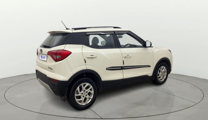 2022 Mahindra XUV300 W8 1.5 DIESEL, Diesel, Manual, 1,02,718 km, Right Back Diagonal