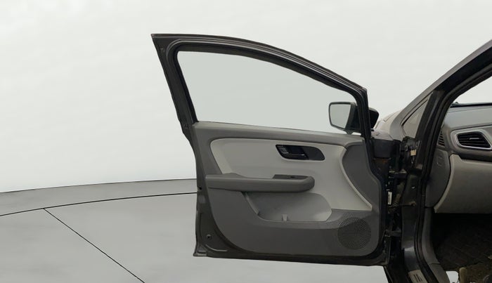 2020 Tata ALTROZ XM PETROL, Petrol, Manual, 63,444 km, LHS Front Door