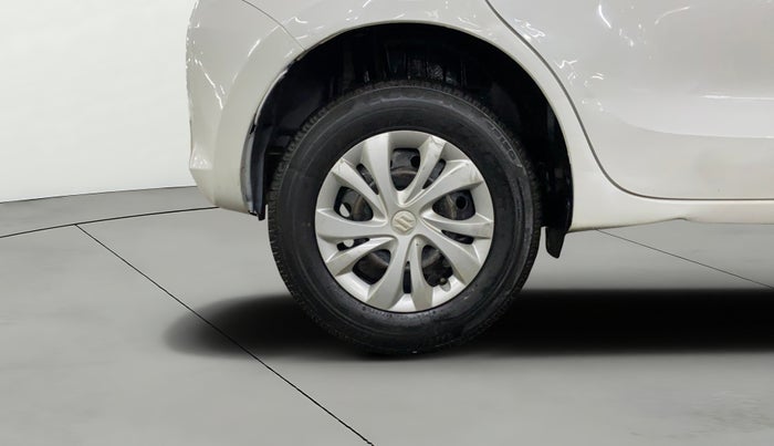 2020 Maruti Swift VXI, Petrol, Manual, 35,194 km, Right Rear Wheel