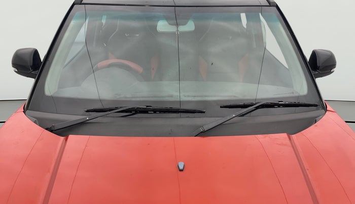 2018 Mahindra KUV 100 NXT K8 P 6 STR, Petrol, Manual, 33,453 km, Front Windshield