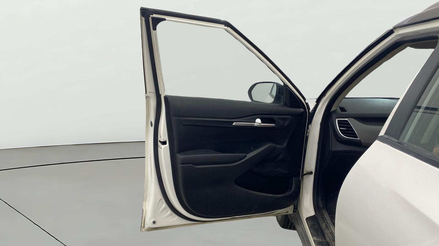 2021 KIA SELTOS HTK 1.5 PETROL, Petrol, Manual, 1,19,589 km, LHS Front Door