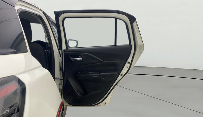 2024 Maruti Swift ZXi, Petrol, Manual, 16,346 km, RHS Rear Door