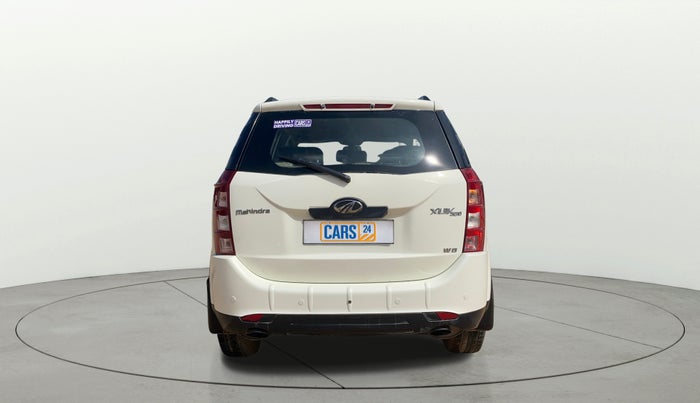 2015 Mahindra XUV500 W8, Diesel, Manual, 81,458 km, Back/Rear