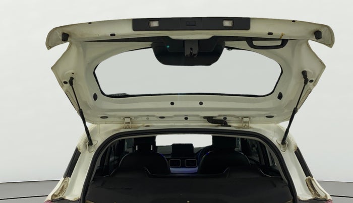 2021 Tata PUNCH ACCOMPLISHED MT, CNG, Manual, 42,828 km, Boot Door Open