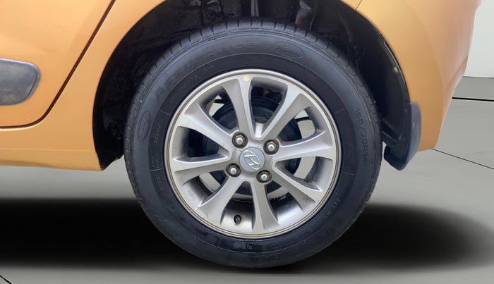 2016 Hyundai Grand i10 ASTA (O) AT 1.2 KAPPA VTVT, Petrol, Automatic, 64,215 km, Left Rear Wheel