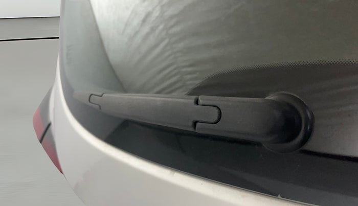 2022 Renault Kiger RXT (O) MT, Petrol, Manual, 24,310 km, Rear Wiper