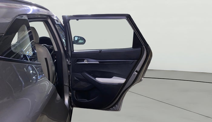 2021 KIA SELTOS HTK PLUS 1.5 IMT, Petrol, Manual, 49,492 km, RHS Rear Door