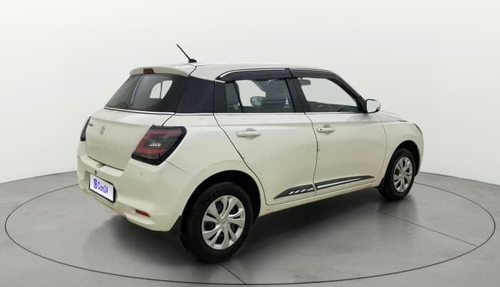 2025 Maruti Swift VXi, Petrol, Manual, 35,490 km, Right Back Diagonal