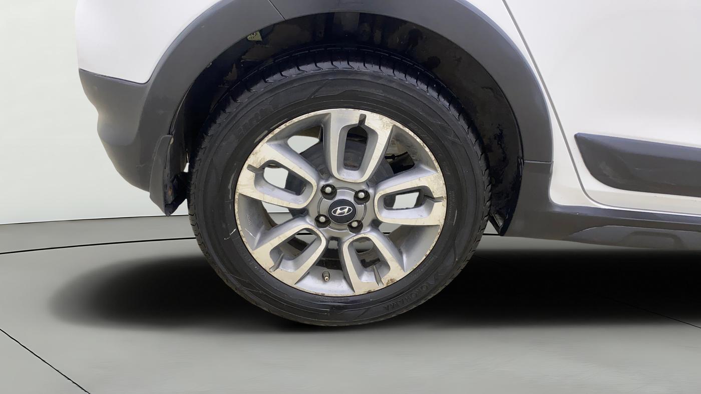 2015 Hyundai i20 Active 1.4 SX, Diesel, Manual, 91,393 km, Right Rear Wheel