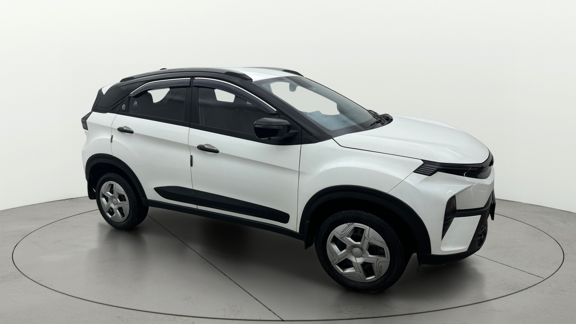 2024 Tata Nexon PURE 1.2 PETROL 2024 Tata Nexon PURE 1.2 PETROL