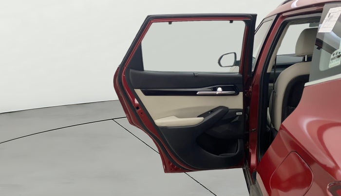 2019 KIA SELTOS HTX PLUS 1.5 DIESEL, Diesel, Manual, 38,707 km, LHS Rear Door