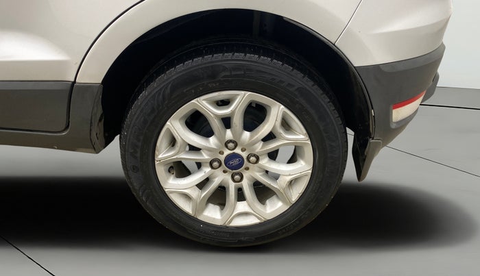 2015 Ford Ecosport TITANIUM 1.5L DIESEL (OPT), Diesel, Manual, 1,09,048 km, Left Rear Wheel