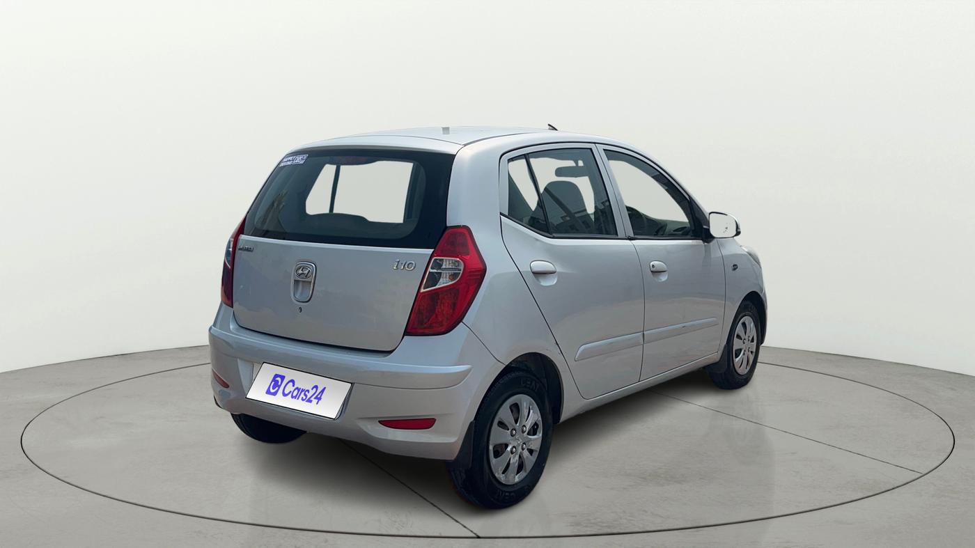 2012 Hyundai i10 MAGNA 1.2, Petrol, Manual, 79,706 km, Right Back Diagonal