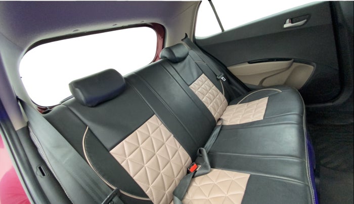 2015 Hyundai Grand i10 ASTA (O) 1.2 KAPPA VTVT, Petrol, Manual, 53,890 km, Right Side Rear Door Cabin