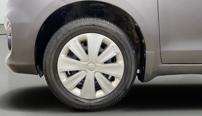 2016 Maruti Ertiga VXI, CNG, Manual, 55,657 km, Left Front Wheel