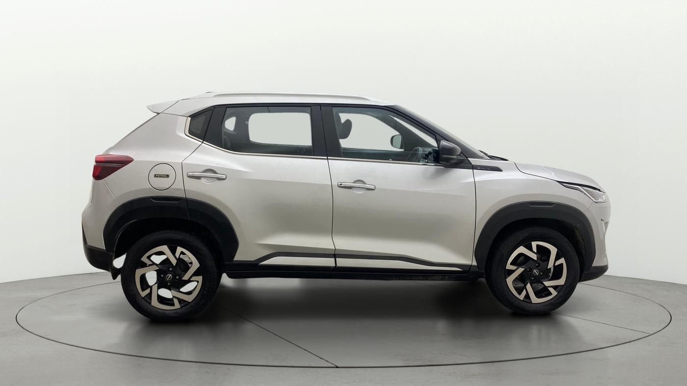 2021 Nissan MAGNITE XV PREMIUM TURBO CVT, Petrol, Automatic, 72,991 km, Right Side View