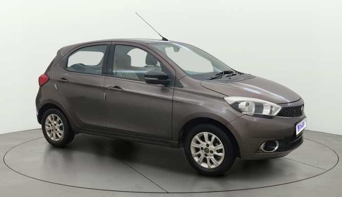 2018 Tata Tiago XZA PLUS PETROL, Petrol, Automatic, 1,04,525 km, Right Front Diagonal