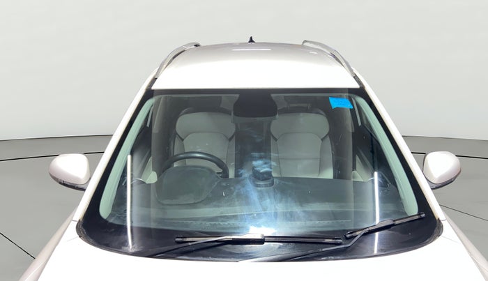 2022 MG ASTOR SMART 1.5 MT, CNG, Manual, 46,594 km, Front Windshield