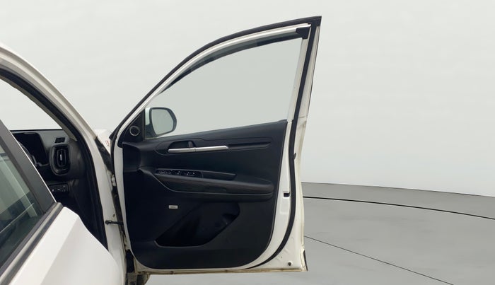 2020 KIA SONET GTX PLUS 1.5, Diesel, Manual, 32,242 km, RHS Front Door