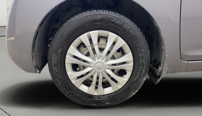 2014 Hyundai Eon ERA +, Petrol, Manual, 51,648 km, Left Front Wheel