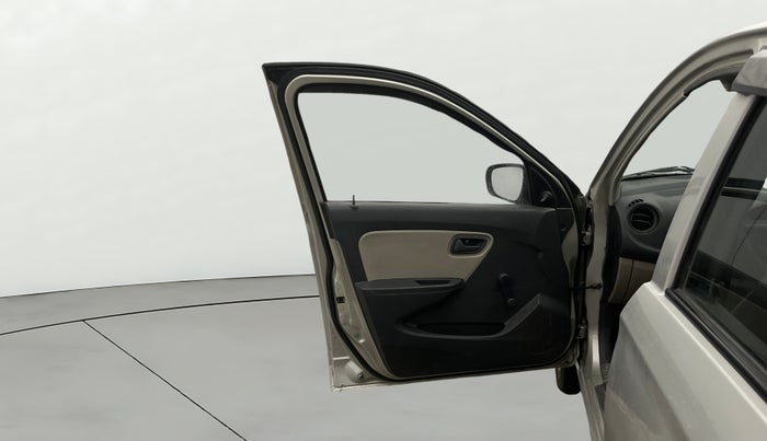 2015 Maruti Alto K10 LXI CNG, CNG, Manual, 1,23,162 km, LHS Front Door