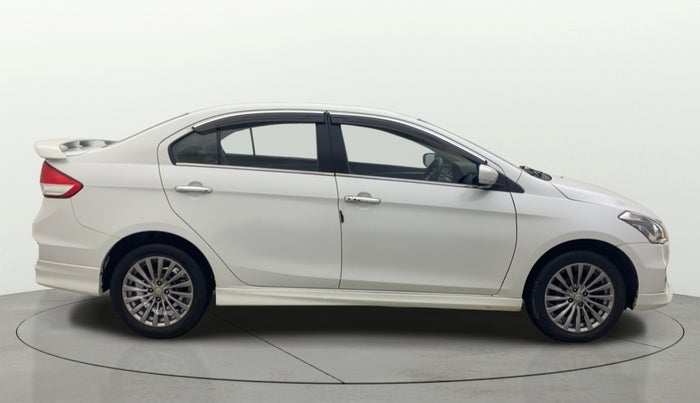 2018 Maruti Ciaz S 1.4 MT PETROL, Petrol, Manual, 49,086 km, Right Side View