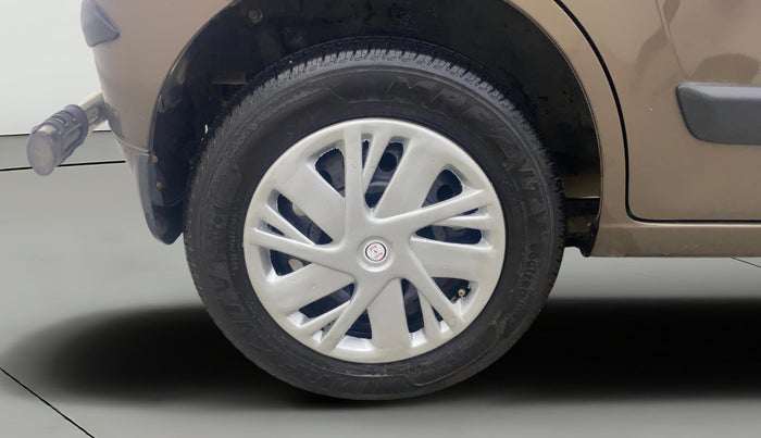 2014 Maruti Wagon R 1.0 VXI, Petrol, Manual, 55,241 km, Right Rear Wheel