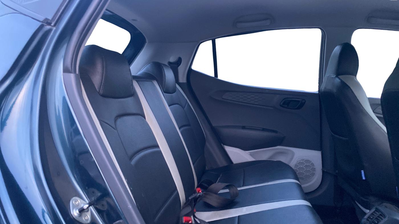 2022 Hyundai GRAND I10 NIOS MAGNA 1.2 KAPPA VTVT, Petrol, Manual, 72,135 km, Right Side Rear Door Cabin