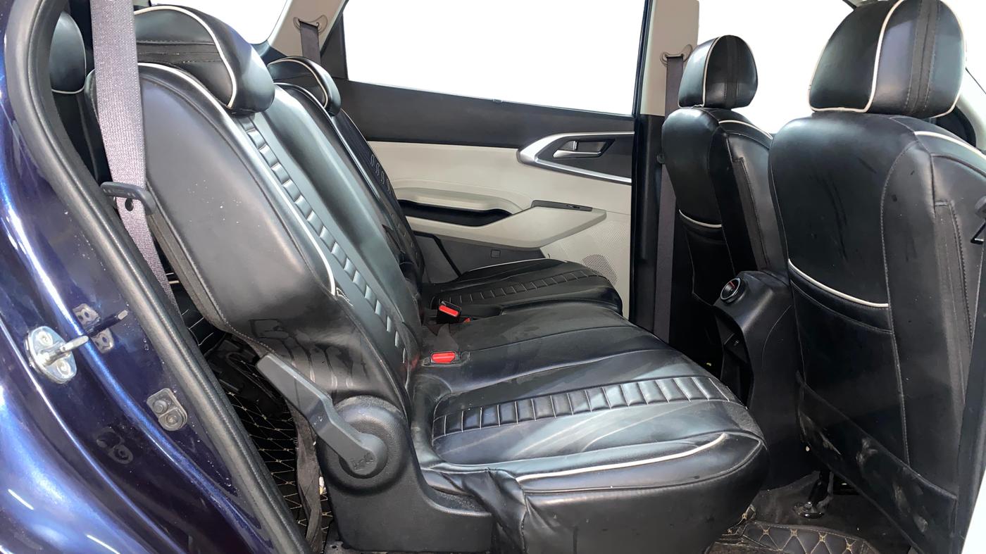 2022 KIA CARENS PRESTIGE 1.5 DIESEL 7 STR, Diesel, Manual, 58,085 km, Right Side Rear Door Cabin