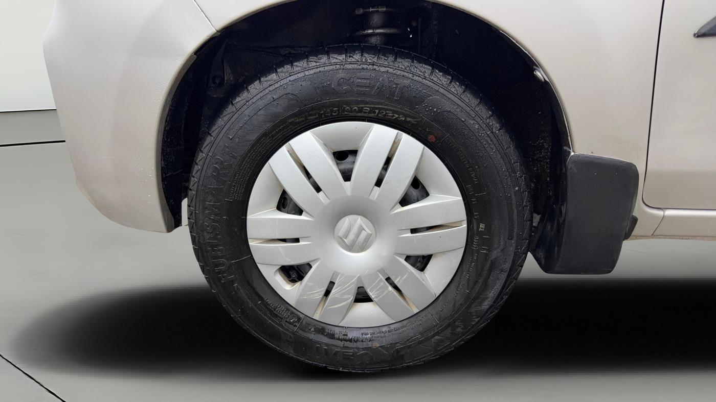 2023 Maruti Alto VXI PLUS, Petrol, Manual, 26,617 km, Left Front Wheel