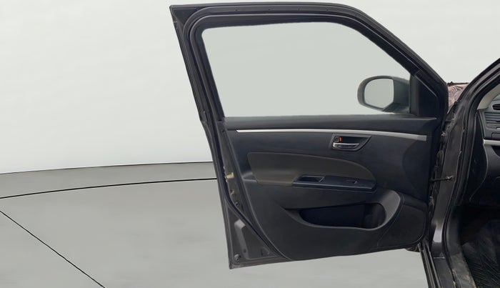 2016 Maruti Swift VXI, Petrol, Manual, 57,190 km, LHS Front Door