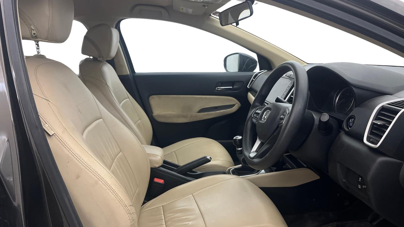 2022 Honda City 1.5L I-VTEC V MT 5TH GEN, Petrol, Manual, 58,802 km, Right Side Front Door Cabin