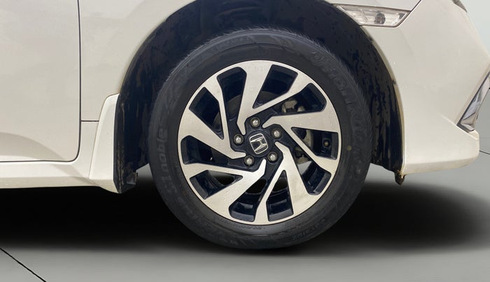 2019 Honda Civic 1.8L I-VTEC V CVT, Petrol, Automatic, 32,303 km, Right Front Wheel