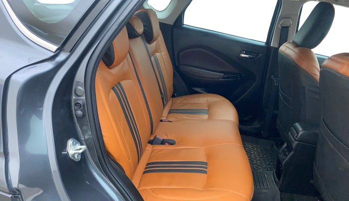 2024 Toyota Urban Cruiser Taisor V 1.0 Petrol AT, Petrol, Automatic, 25,543 km, Right Side Rear Door Cabin