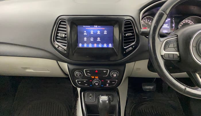 2017 Jeep Compass LIMITED (O) 1.4 PETROL AT, CNG, Automatic, 85,026 km, Air Conditioner
