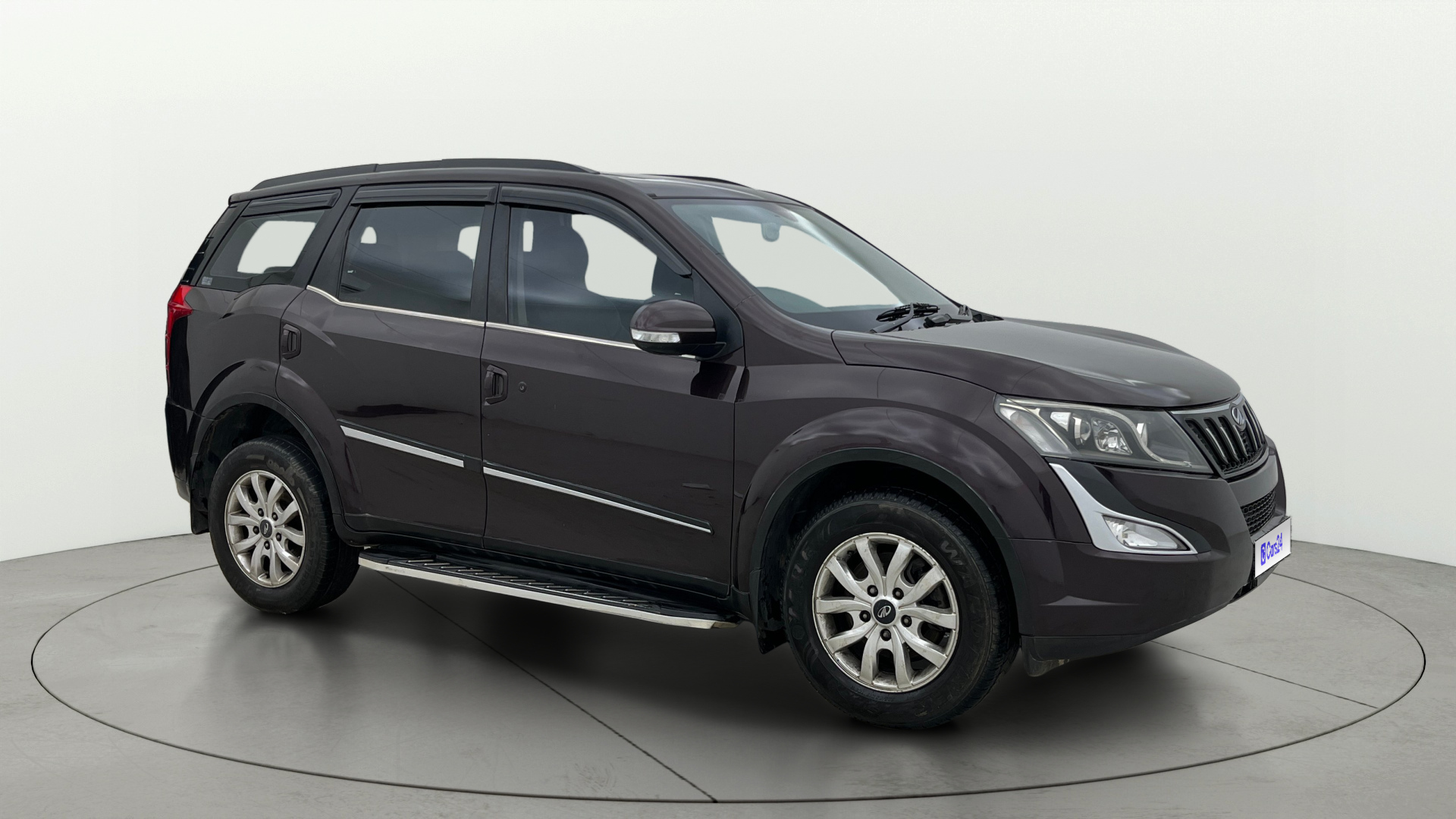 2018 Mahindra XUV500 2020-2021 W10 AT 2018 Mahindra XUV500 2020-2021 W10 AT