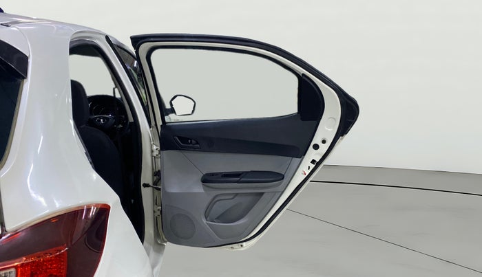 2021 Tata Tiago XZ PETROL, Petrol, Manual, 49,561 km, RHS Rear Door