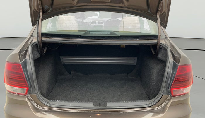 2017 Volkswagen Vento 1.2 TSI HIGHLINE PLUS AT, Petrol, Automatic, 43,250 km, Boot Open Zoomed View