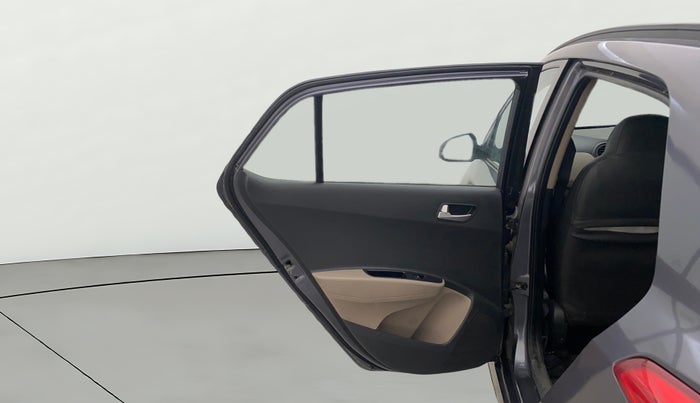 2018 Hyundai Grand i10 SPORTZ AT 1.2 KAPPA VTVT, Petrol, Automatic, 38,180 km, LHS Rear Door