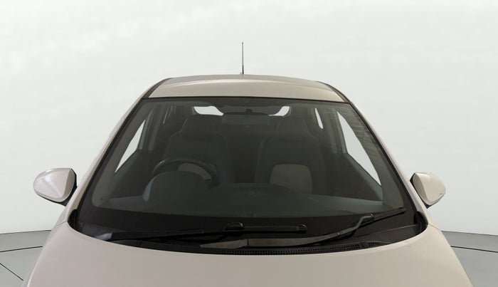 2016 Hyundai Grand i10 MAGNA 1.2 KAPPA VTVT, CNG, Manual, 1,37,728 km, Front Windshield