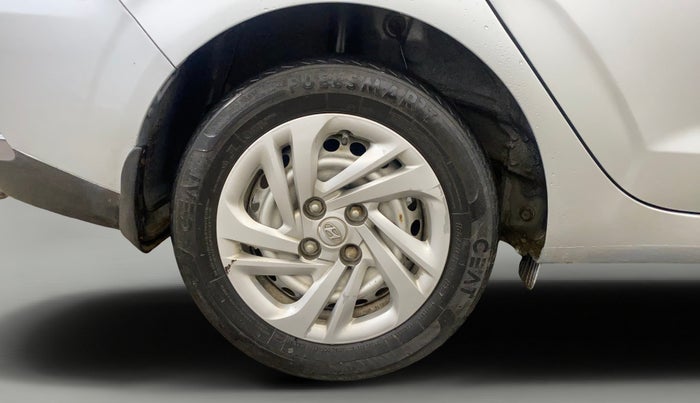 2020 Hyundai AURA E 1.2, Petrol, Manual, 65,552 km, Right Rear Wheel