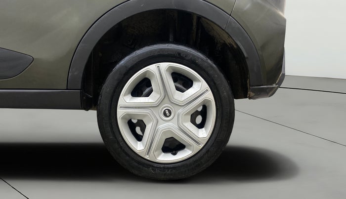 2020 Tata NEXON XM PETROL, Petrol, Manual, 1,48,985 km, Left Rear Wheel