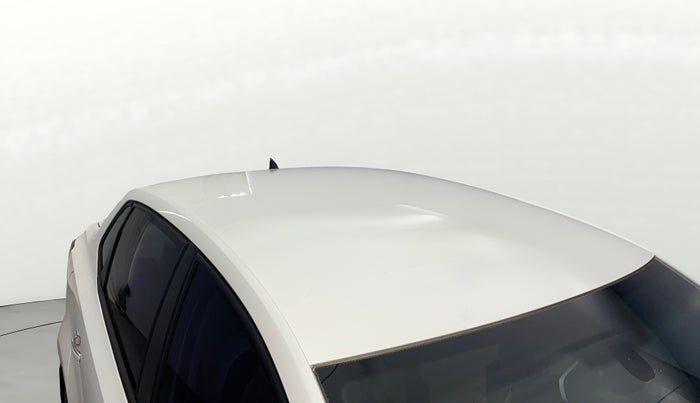 2017 Volkswagen Ameo HIGHLINE1.2L, Petrol, Manual, 1,02,380 km, Roof