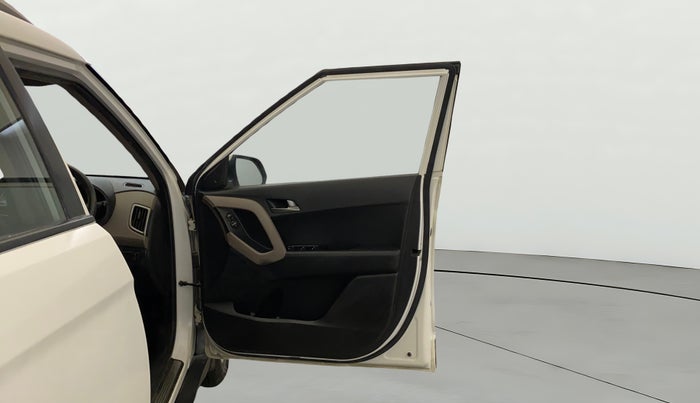 2016 Hyundai Creta SX PLUS 1.6 PETROL, Petrol, Manual, 71,741 km, RHS Front Door