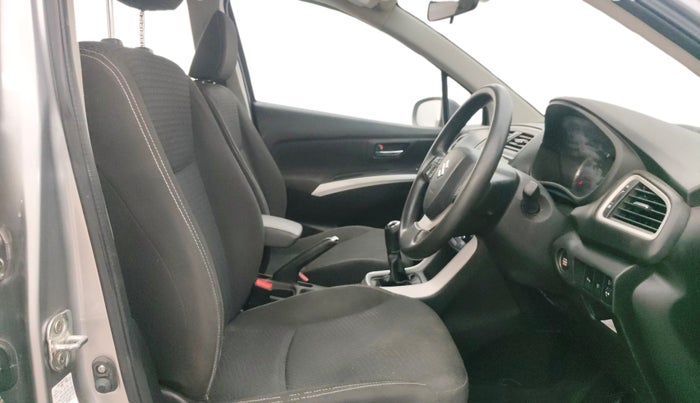 2015 Maruti S Cross ZETA 1.6, Diesel, Manual, 1,09,499 km, Right Side Front Door Cabin