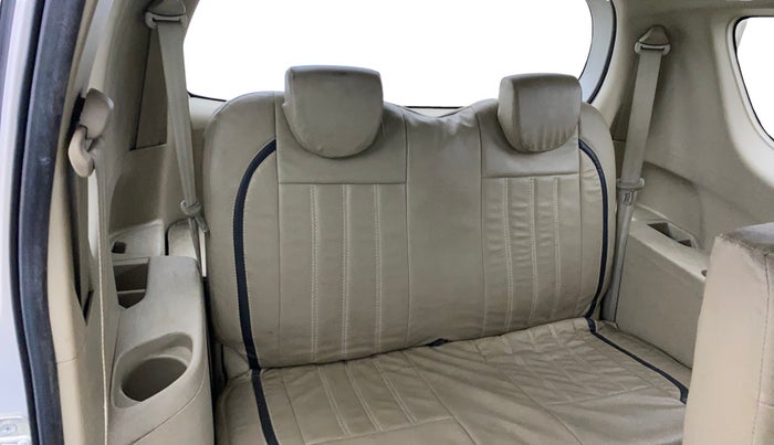 2016 Maruti Ertiga VXI, CNG, Manual, 48,689 km, Third Seat Row ( optional )