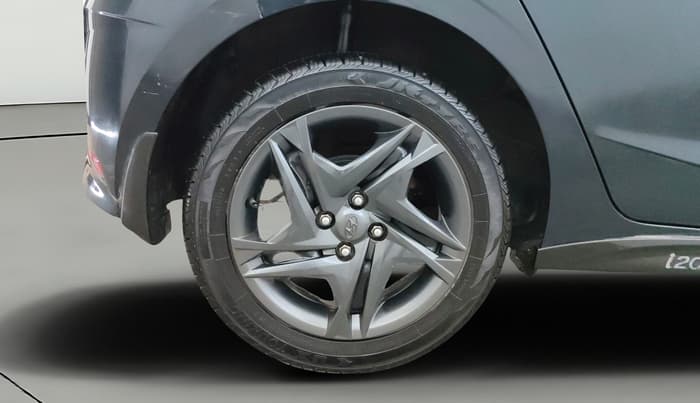 2022 Hyundai NEW I20 SPORTZ 1.2 MT, Petrol, Manual, 50,765 km, Right Rear Wheel