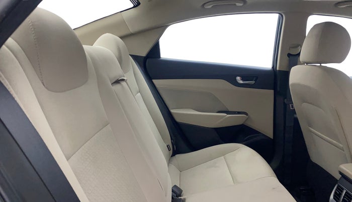 2021 Hyundai Verna SX 1.5 VTVT IVT, Petrol, Automatic, 34,670 km, Right Side Rear Door Cabin