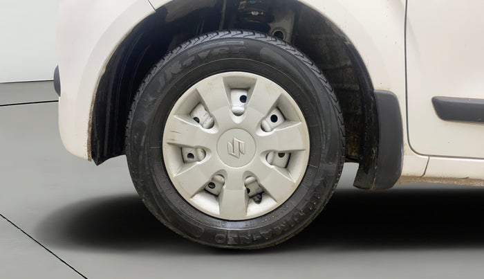 2022 Maruti New Wagon-R LXI CNG 1.0, CNG, Manual, 1,12,763 km, Left Front Wheel